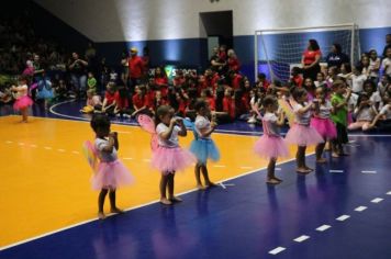 Foto - APRESENTAÇÃO DAS ESCOLAS