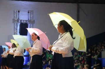 Foto - APRESENTAÇÃO DAS ESCOLAS
