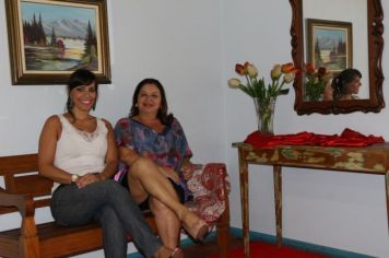 Foto - Secretaria Municipal de Saúde promove Dia da Beleza em comemoração ao Dia das Mães