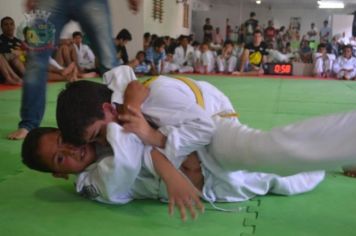 Foto - Atletas de Jiu Jitsu de Pérola conquistam 05 medalhas em Campeonato