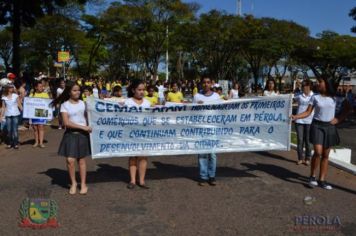 Foto - Desfile Cívico em comemoração ao aniversário de Pérola encanta moradores / Parte 1