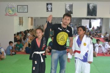 Foto - Atletas de Jiu Jitsu de Pérola conquistam 05 medalhas em Campeonato