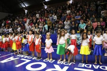 Foto - APRESENTAÇÃO DAS ESCOLAS