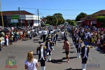 Foto - Desfile Cívico em comemoração ao aniversário de Pérola encanta moradores / Parte 1