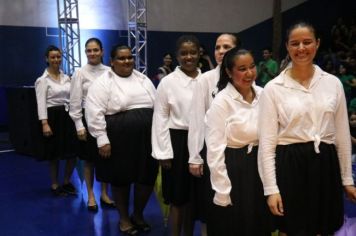 Foto - APRESENTAÇÃO DAS ESCOLAS