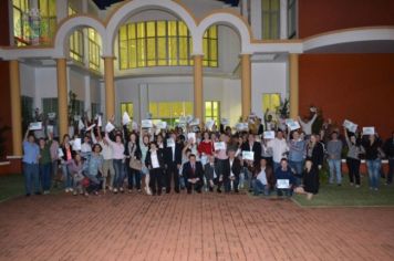 Foto - Primeira Turma da Capacitação do Bom Negócio Paraná de Pérola recebe certificados
