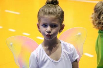Foto - APRESENTAÇÃO DAS ESCOLAS