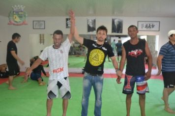 Foto - Atletas de Jiu Jitsu de Pérola conquistam 05 medalhas em Campeonato