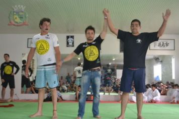 Foto - Atletas de Jiu Jitsu de Pérola conquistam 05 medalhas em Campeonato