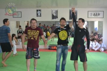 Foto - Atletas de Jiu Jitsu de Pérola conquistam 05 medalhas em Campeonato