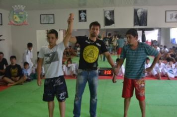 Foto - Atletas de Jiu Jitsu de Pérola conquistam 05 medalhas em Campeonato