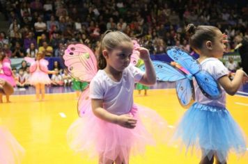 Foto - APRESENTAÇÃO DAS ESCOLAS