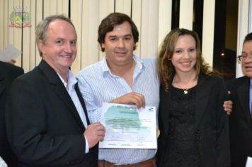 Foto - Primeira Turma da Capacitação do Bom Negócio Paraná de Pérola recebe certificados