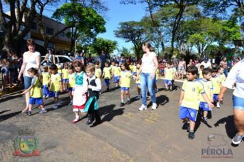 Foto - Desfile Cívico em comemoração ao aniversário de Pérola encanta moradores / Parte 1