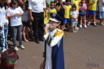 Foto - Desfile Cívico em comemoração ao aniversário de Pérola encanta moradores / Parte 1