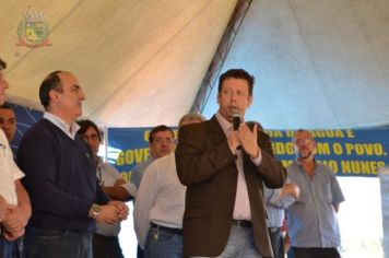 Foto - Entrega de escrituras de 129 casas em Pérola