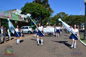 Foto - Desfile Cívico em comemoração ao aniversário de Pérola encanta moradores / Parte 1