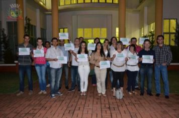 Foto - Primeira Turma da Capacitação do Bom Negócio Paraná de Pérola recebe certificados