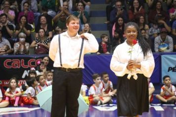 Foto - APRESENTAÇÃO DAS ESCOLAS