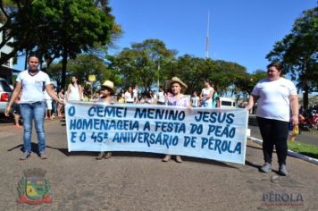Foto - Desfile Cívico em comemoração ao aniversário de Pérola encanta moradores / Parte 1