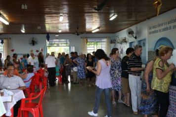 Foto - Almoço em homenagem ao dia das Mâes