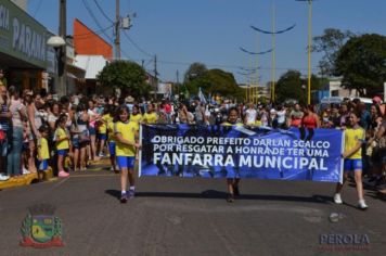 Foto - Desfile Cívico em comemoração ao aniversário de Pérola encanta moradores / Parte 1