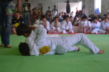 Foto - Atletas de Jiu Jitsu de Pérola conquistam 05 medalhas em Campeonato