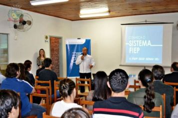 Foto - FIEP apresenta propostas de cursos e serviços para empresas de Pérola