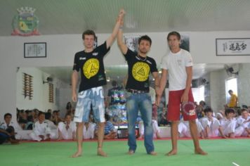 Foto - Atletas de Jiu Jitsu de Pérola conquistam 05 medalhas em Campeonato