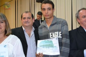 Foto - Primeira Turma da Capacitação do Bom Negócio Paraná de Pérola recebe certificados