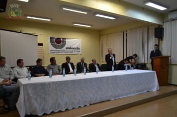 Foto - Primeira Turma da Capacitação do Bom Negócio Paraná de Pérola recebe certificados
