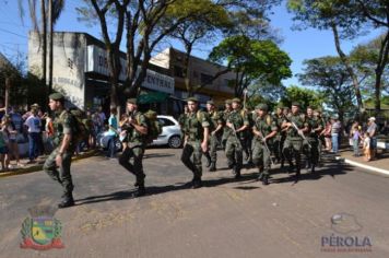 Foto - Desfile Cívico em comemoração ao aniversário de Pérola encanta moradores / Parte 1