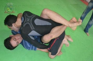 Foto - Atletas de Jiu Jitsu de Pérola conquistam 05 medalhas em Campeonato