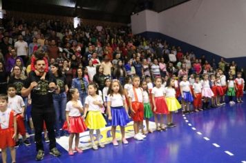 Foto - APRESENTAÇÃO DAS ESCOLAS