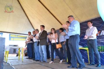 Foto - Entrega de escrituras de 129 casas em Pérola