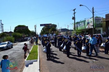 Foto - Desfile Cívico em comemoração ao aniversário de Pérola encanta moradores / Parte 1