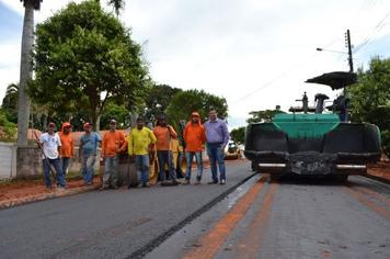 Asfalto da Rua Carlos Gomes já é realidade