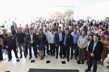 Darlan Scalco anuncia mais recursos para a Assistência Social.