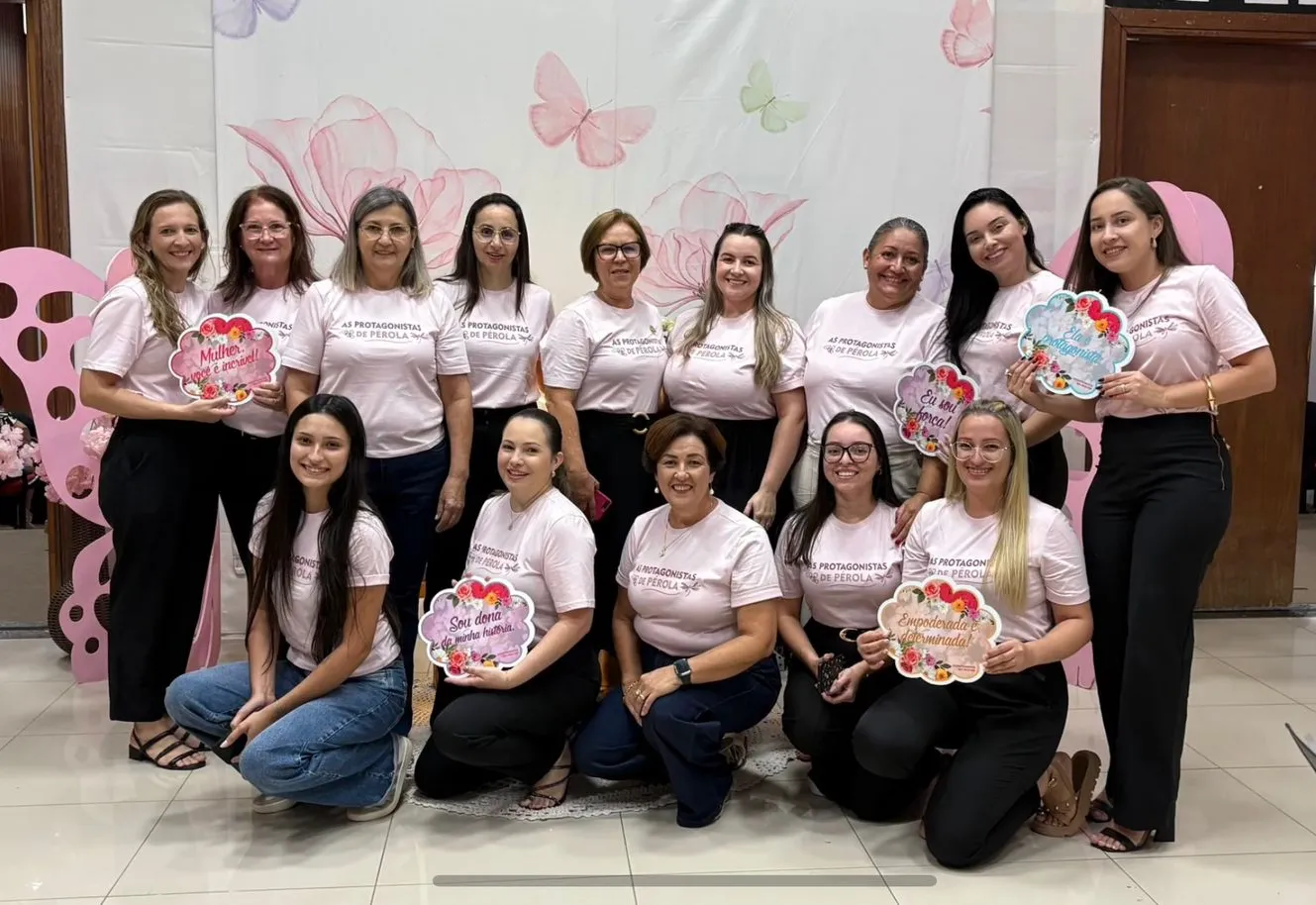 Encerramento do Mês da Mulher reúne público em noite de celebração, cultura e reconhecimento em Pérola